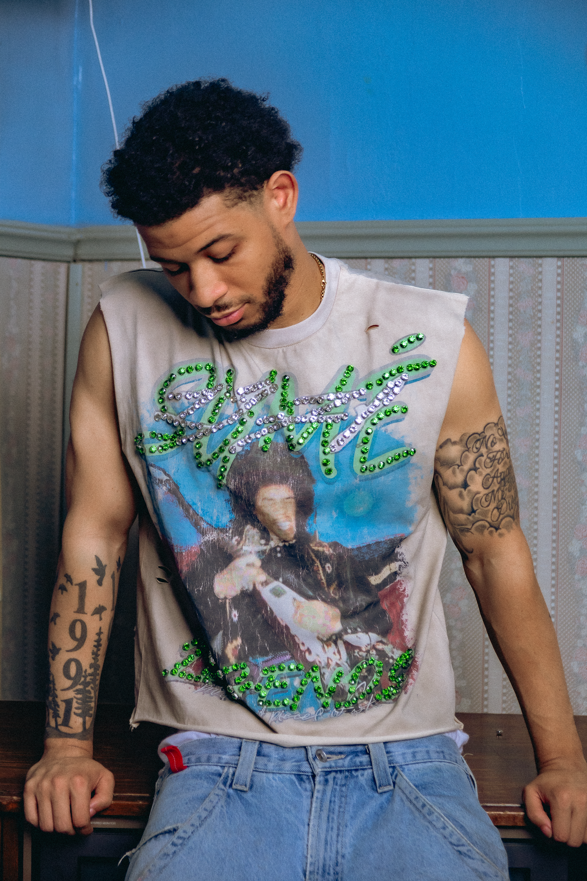 Legends Cut Off Tee